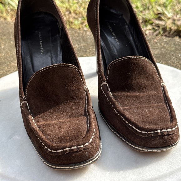 Vtg Brown Suede Sz 8 Banana Republic Italy Leather Heels Square Toe Loafers - Picture 3 of 16